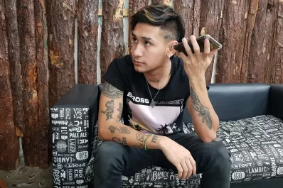 John C: con esta moto vas a hacer furor, me dijo mi viejo, pero yo no le creía