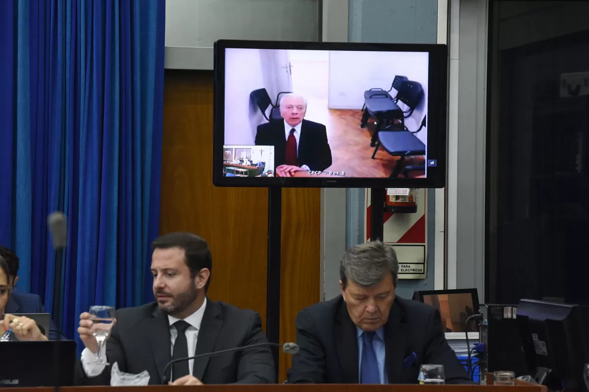 EX MILITAR. Sanguinetti siguió la audiencia del juicio por videoconferencia.