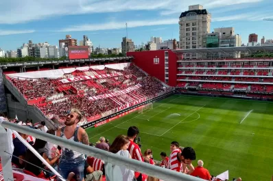 El Ruso Zielinski confirmó los titulares para enfrentar a Estudiantes
