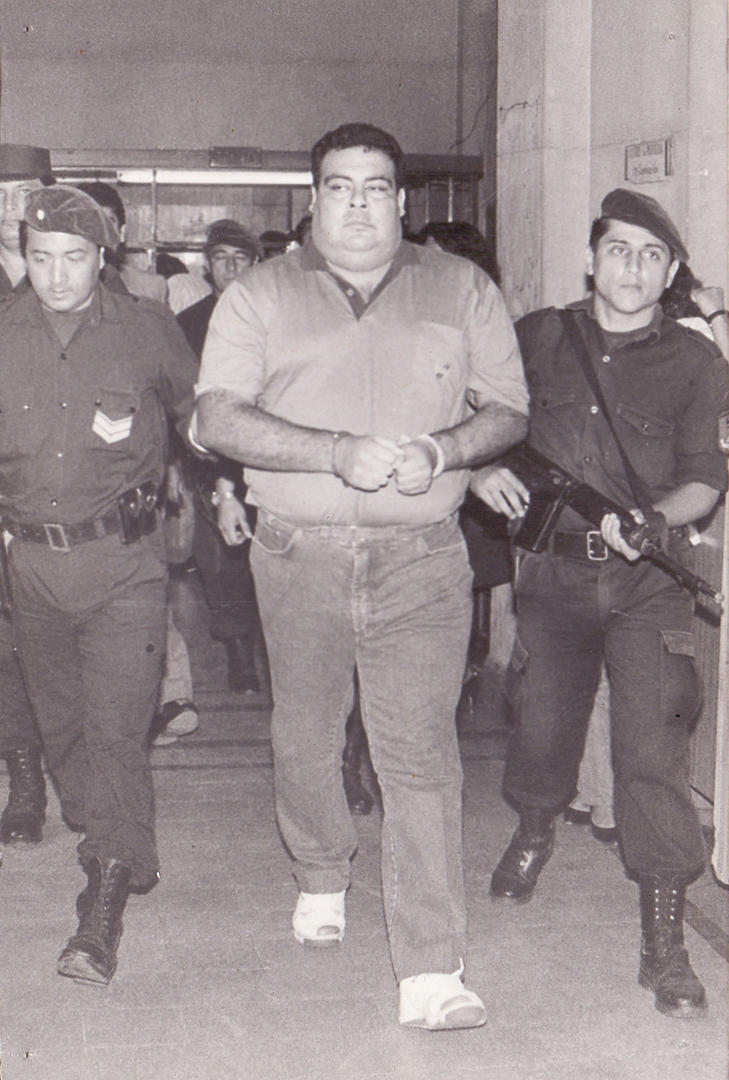 BIEN CUSTODIADO. Rubén “La Chancha” Ale es llevado a tribunales para que declare en la causa.