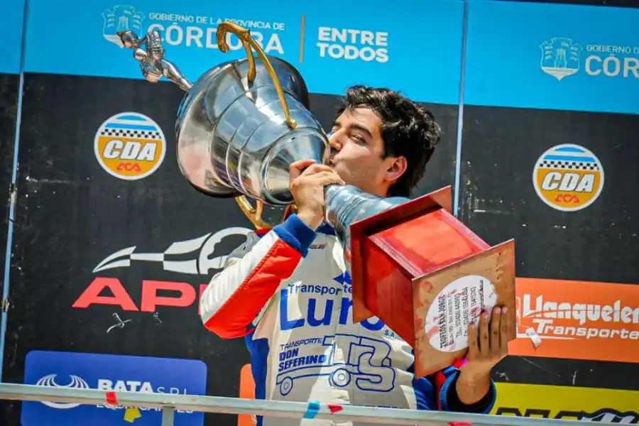 FELIZ. En Alta Gracia, Miglio subió al podio general del torneo. En la carrera fue 4°. 