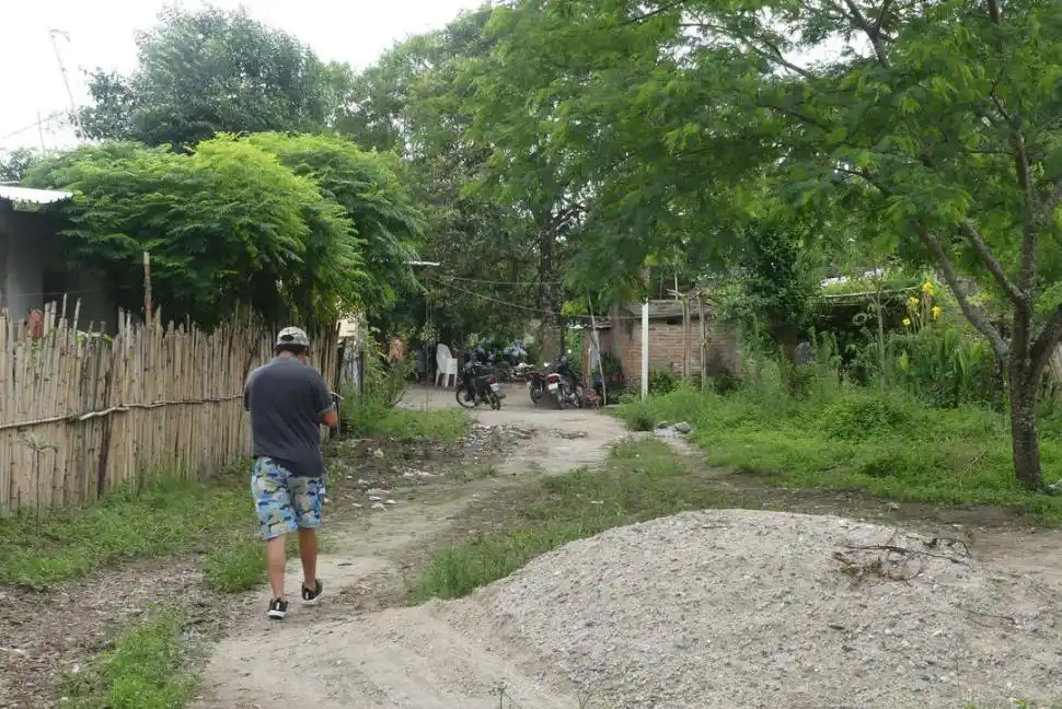 CONMOCIÓN. La vivienda de la tragedia está ubicada en Alto La Tipa, en Los Sarmiento, al sur de la provincia. 