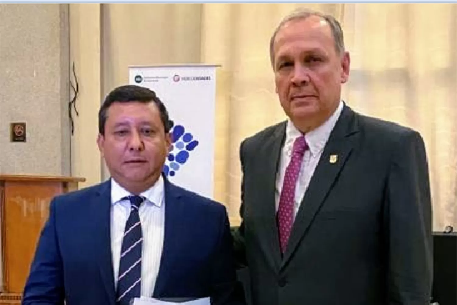 Darío Monteros con el intendente de Asunción Mario Ferreiro, recién elegido Presidente de Mercociudades para el período 2020.