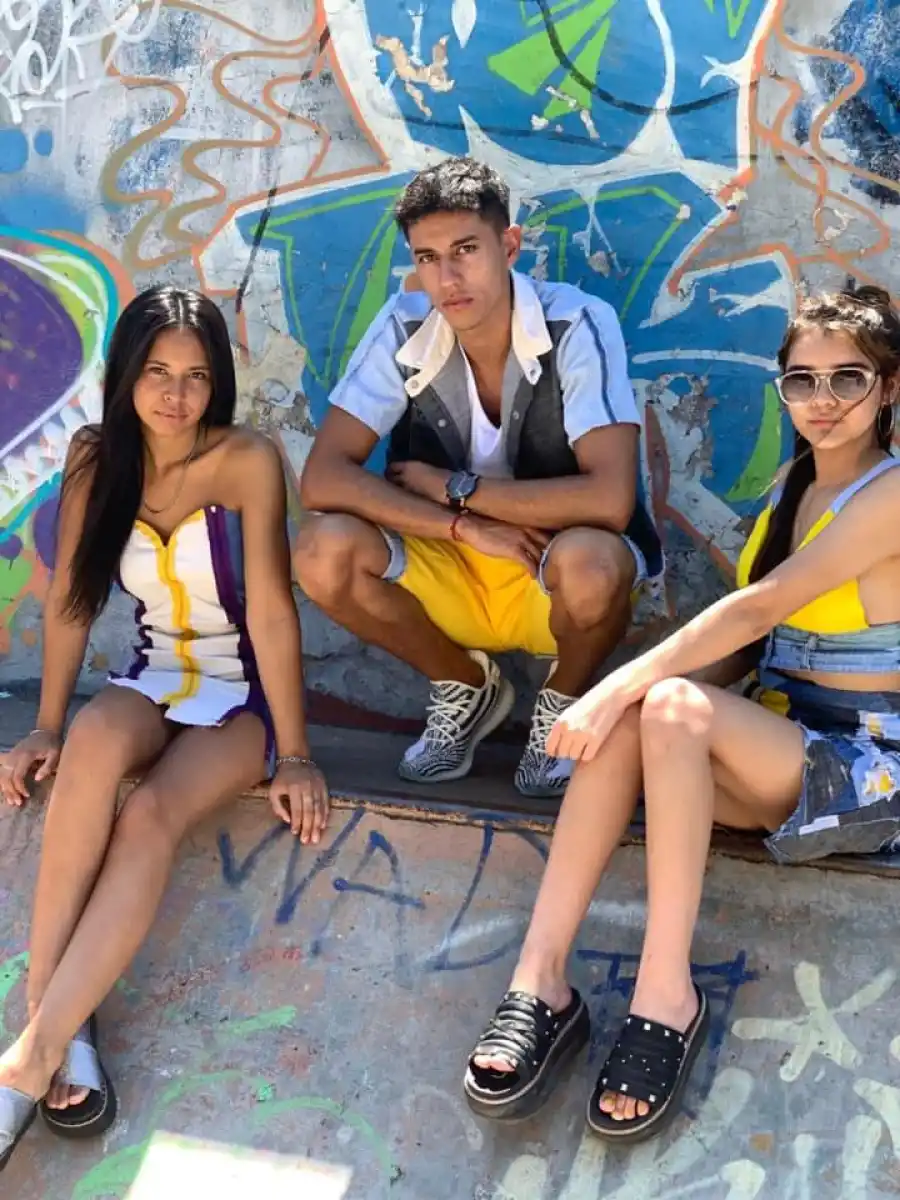 Prendas hechas con desechos de denim y con el método de patchwork (FOTO DE SILVERIA)