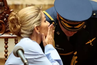 Añez afirma que hay un plan terrorista para desestabilizarla