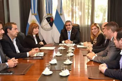 Bullrich acusó a Ávila de elegir prebendas para abandonar el bloque de Diputados