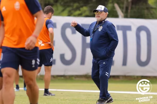 Diego Maradona se quedará en Gimnasia en 2020 y quiere armar un gran equipo