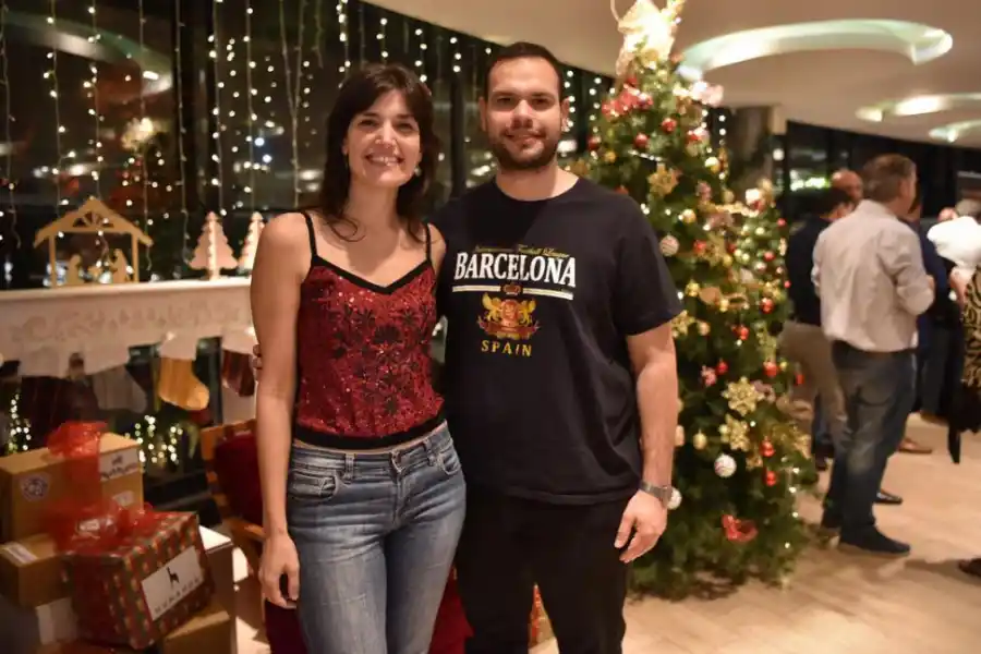 Los hermanos Patricia y Juan Martín González, cinéfilos y lectores de la edición impresa de LA GACETA.