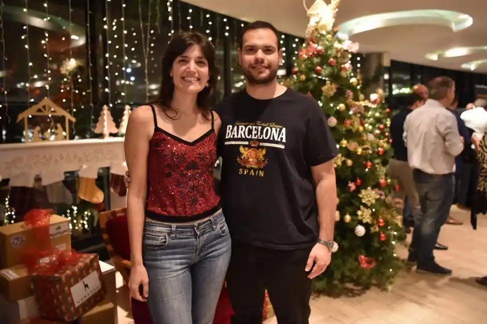 Los hermanos Patricia y Juan Martín González, cinéfilos y lectores de la edición impresa de LA GACETA.