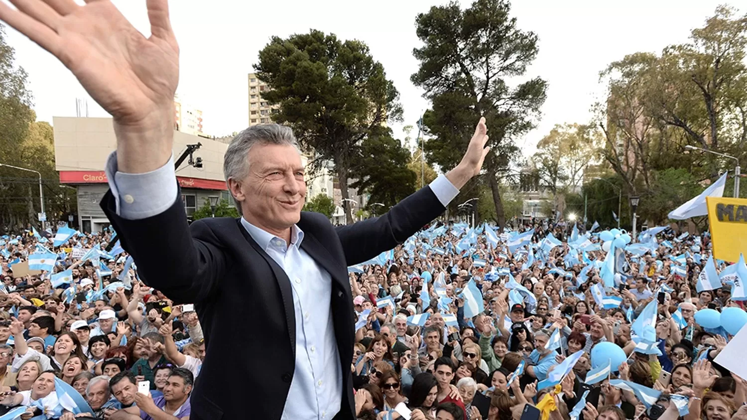 Más juntos que nunca: realizan una marcha de apoyo y de despedida a Macri