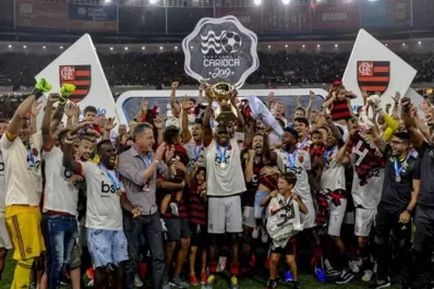 Flamengo será multado por festejar con niños en la cancha