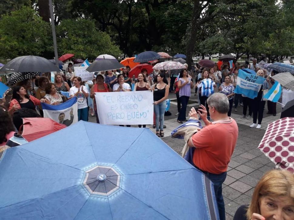 En Tucumán también hubo una concentración macrista.