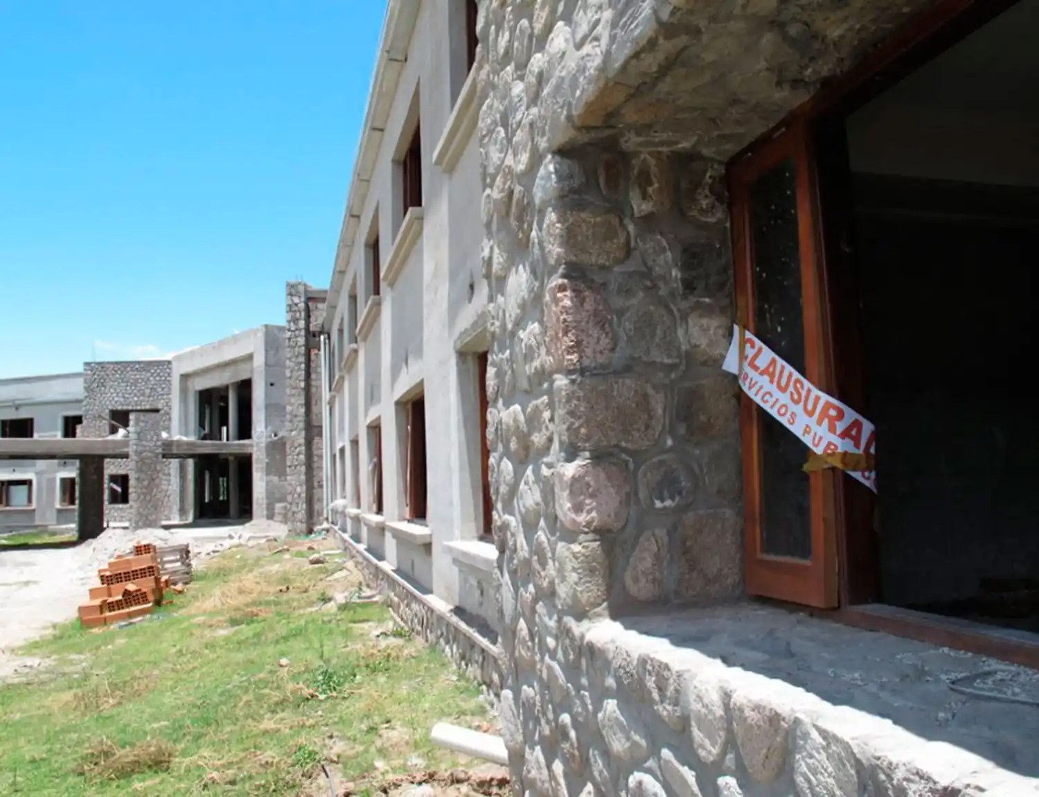 El “Elefante blanco” de Tafí del Valle cumplirá 10 años de polémica y abandono