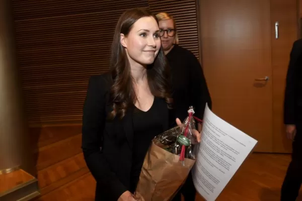 Quién es la primer ministra más joven de Finlandia