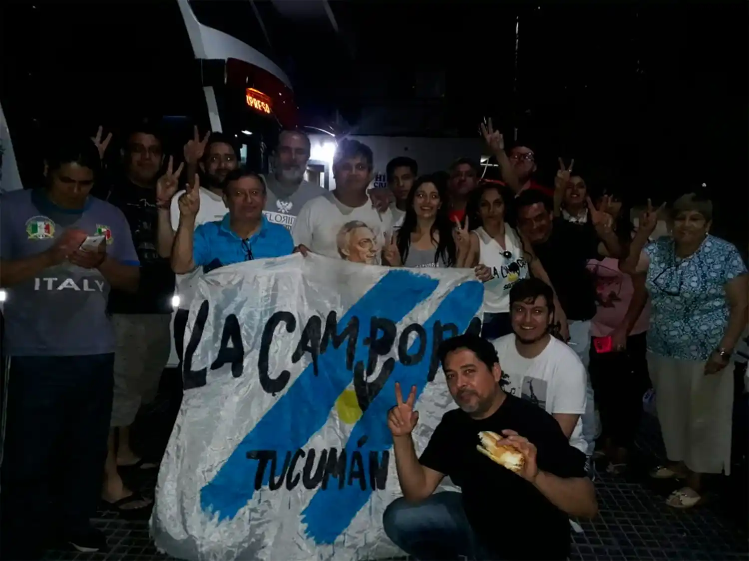 Tucumanos en la asunción: de dirigentes en busca de cargos a militantes exultantes