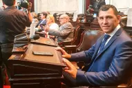 Leito: donaré el 50% de mi sueldo al Centro de Salud