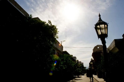 En un día histórico para el país, el calor se hará sentir con fuerza en Tucumán