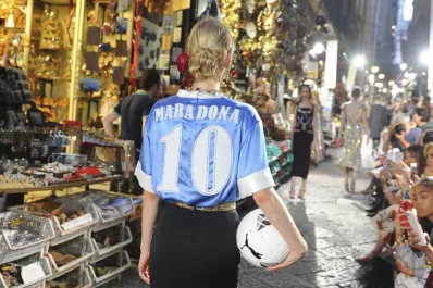 Dolce y Gabana deberá indemnizar a Maradona por el uso abusivo de su nombre