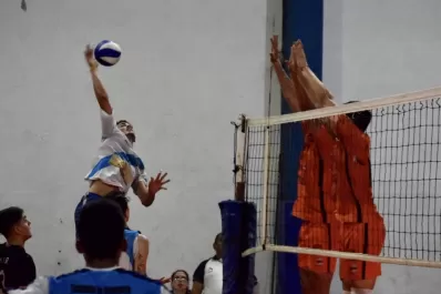 Monteros Voley derrotó a Tucumán de Gimnasia y ganó el primer juego final