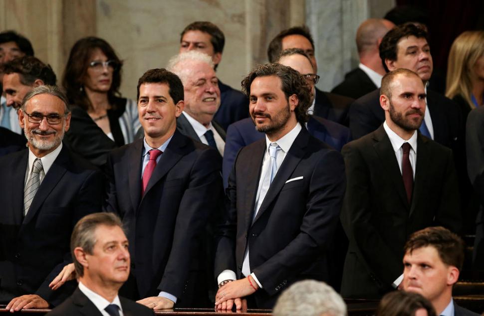 MINISTROSBasterra (Agricultura) De Pedro (Interior), Cafiero (jefe de ministros) y Guzmán (Economía)