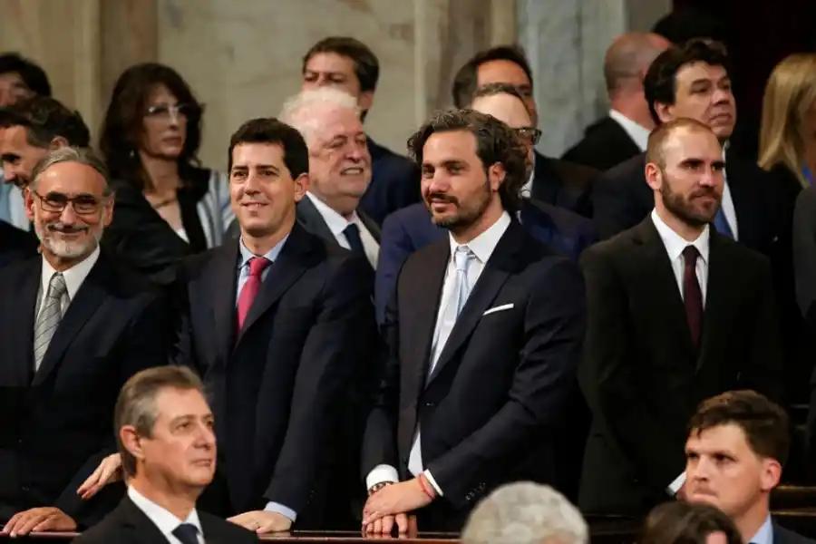 MINISTROSBasterra (Agricultura) De Pedro (Interior), Cafiero (jefe de ministros) y Guzmán (Economía)