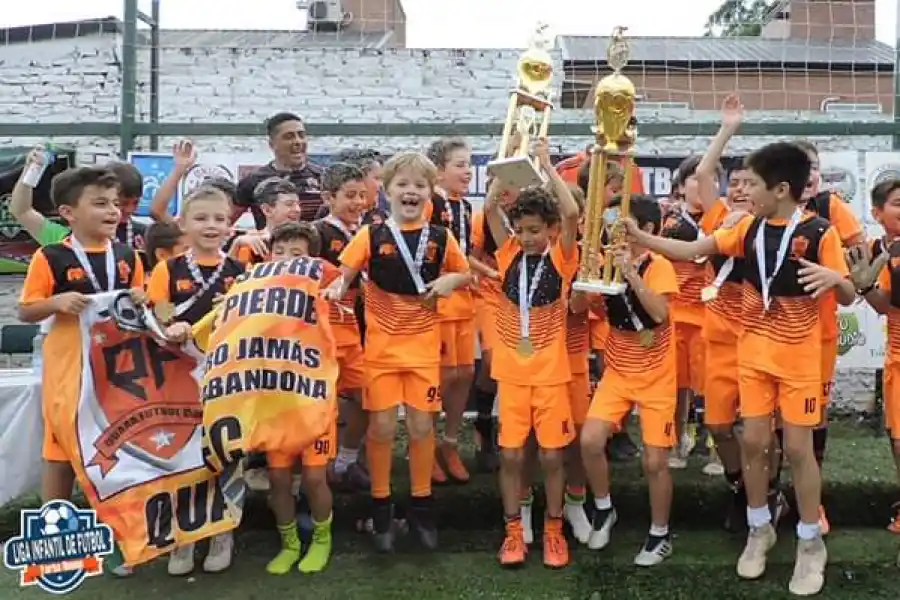 Los chicos de la escuela Quara festejaron en Yerba Buena