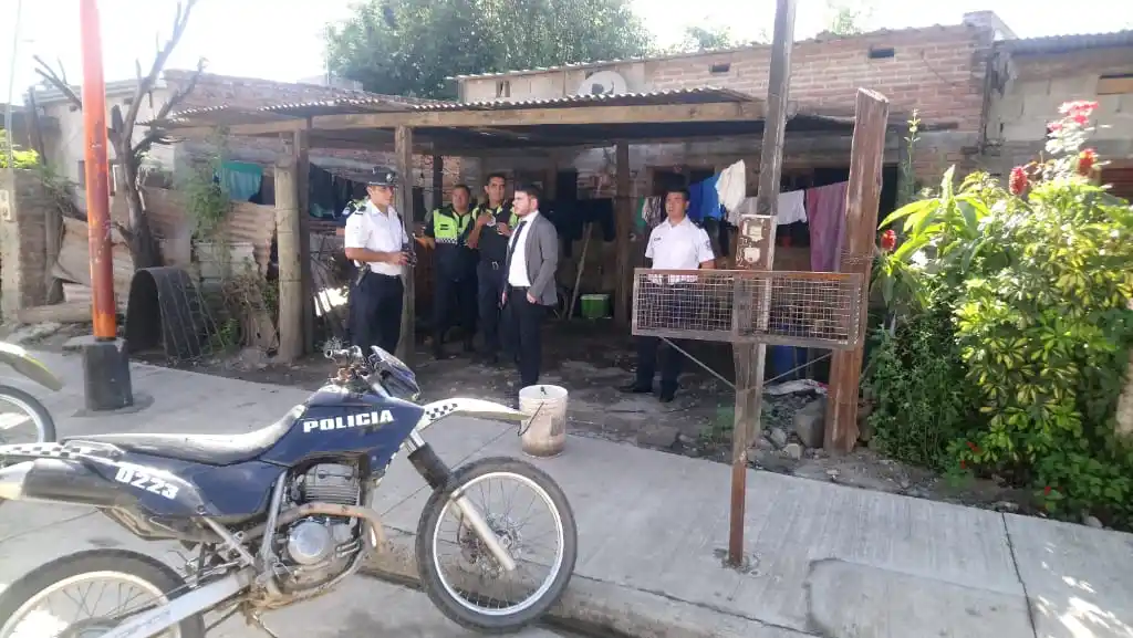 A punta de pistola asaltaron y golpearon a un joven de 13 años para robarle la bicicleta