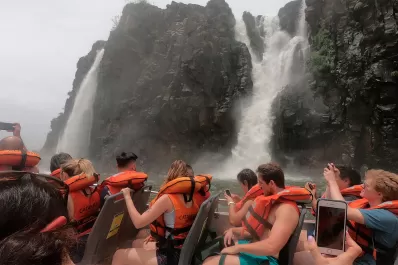 Iguazú cierra el año con récord de visitantes: más de 1,6 millón de turistas