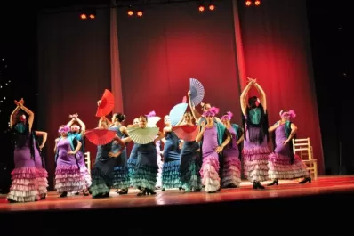 “Aires de España” en el teatro Alberdi