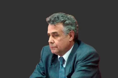 Revocaron el sobreseimiento de un juez en una causa por delitos de lesa humanidad