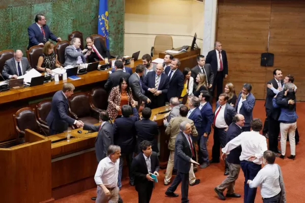 El Congreso de Chile cierra la puerta al juicio político en contra de Piñera