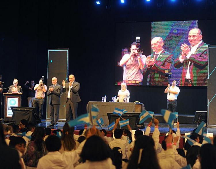 “Lo vamos a estudiar”, dijo Manzur sobre el nuevo protocolo para abortos no punibles