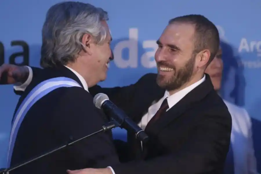 REPATRIADO. Alberto Fernández trajo desde los Estados Unidos a Martín Guzmán, un discípulo de Joseph Stiglitz, para que se haga cargo de Economía.  