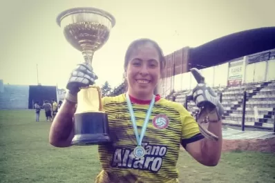 Fútbol femenino: Atlético y San Jorge definen al mejor del año