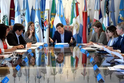 Arroyo afirmó que la tarjeta alimentaria no tiene impacto fiscal adicional