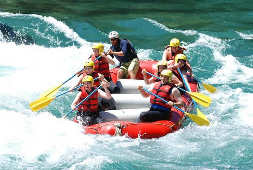 Patagonia en verano: Bariloche y sus refugios de montaña te esperan