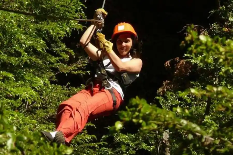 Patagonia en verano: Bariloche y sus refugios de montaña te esperan