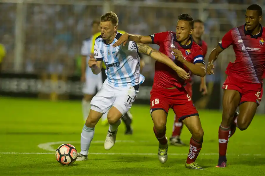 Atlético embolsará U$S 500.000 por jugar la Copa Libertadores