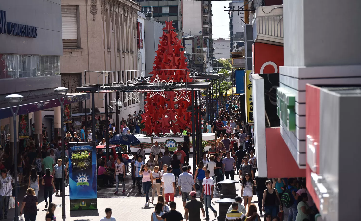 Fiestas extendidas: cómo trabajarán los comercios para Navidad y Año Nuevo