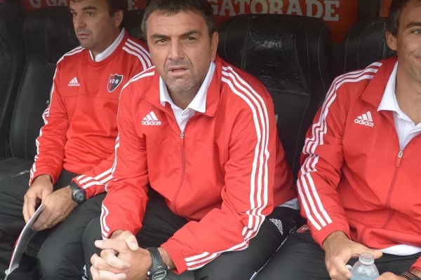 Diego Osella reemplazará a Pablo Lavallén como entrenador de Colón