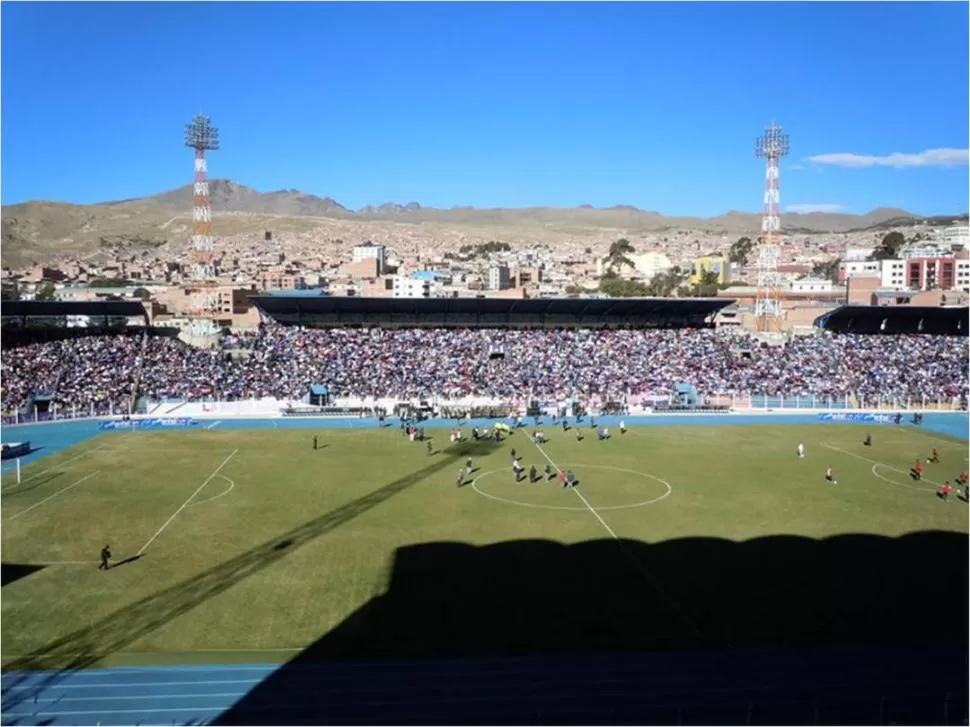 ALTÍSIMO. El estadio “Víctor Agustín Ugarte” es la casa de Nacional en Potosí.  