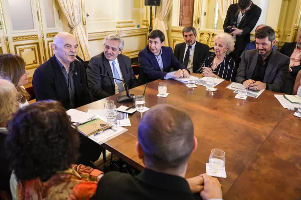 Es indigno ser parte de una sociedad que no se preocupa por el que tiene hambre, dijo Fernández