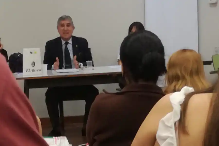 Víctor Chocobar, el docente exonerado de la Facultad de Derecho