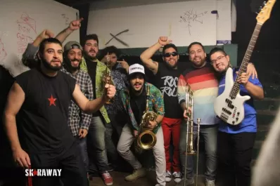 A rockearla con tributos, riffs ruteros y bandas en vivo