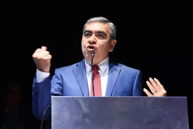 Alfaro completará su gabinete tras el verano