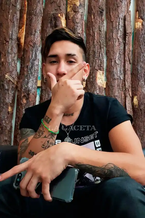 John C estrenó la versión remix de C90 y es tendencia en el mundo del trap