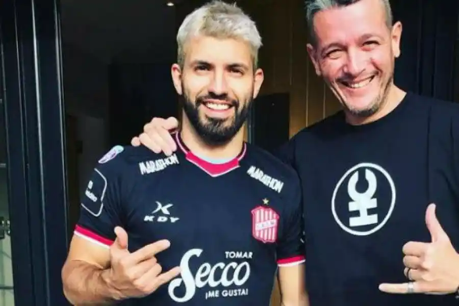 Un crack del fútbol mundial saludó a Atlético Concepción por el ascenso
