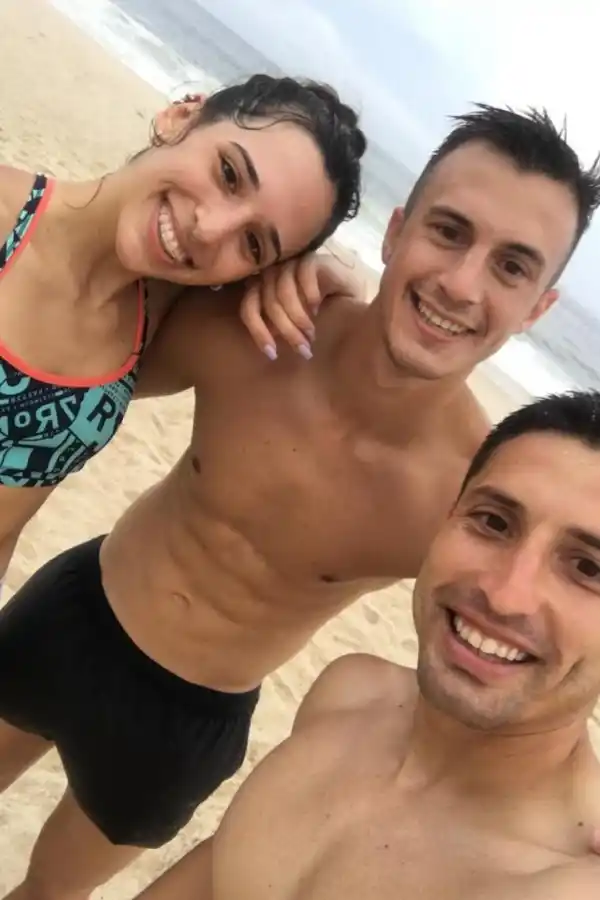 JUNTOS. Florencia, Augusto y Cristian, en un alto de los entrenamientos. 