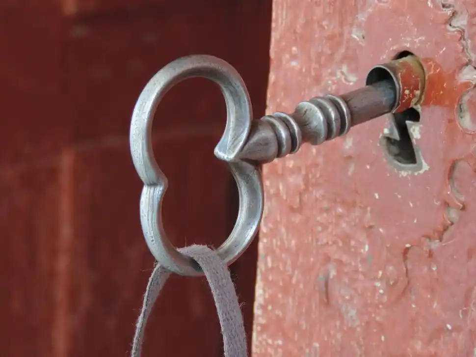 VIAJE AL PASADO. La historia se asoma en cada rincón del pueblo.