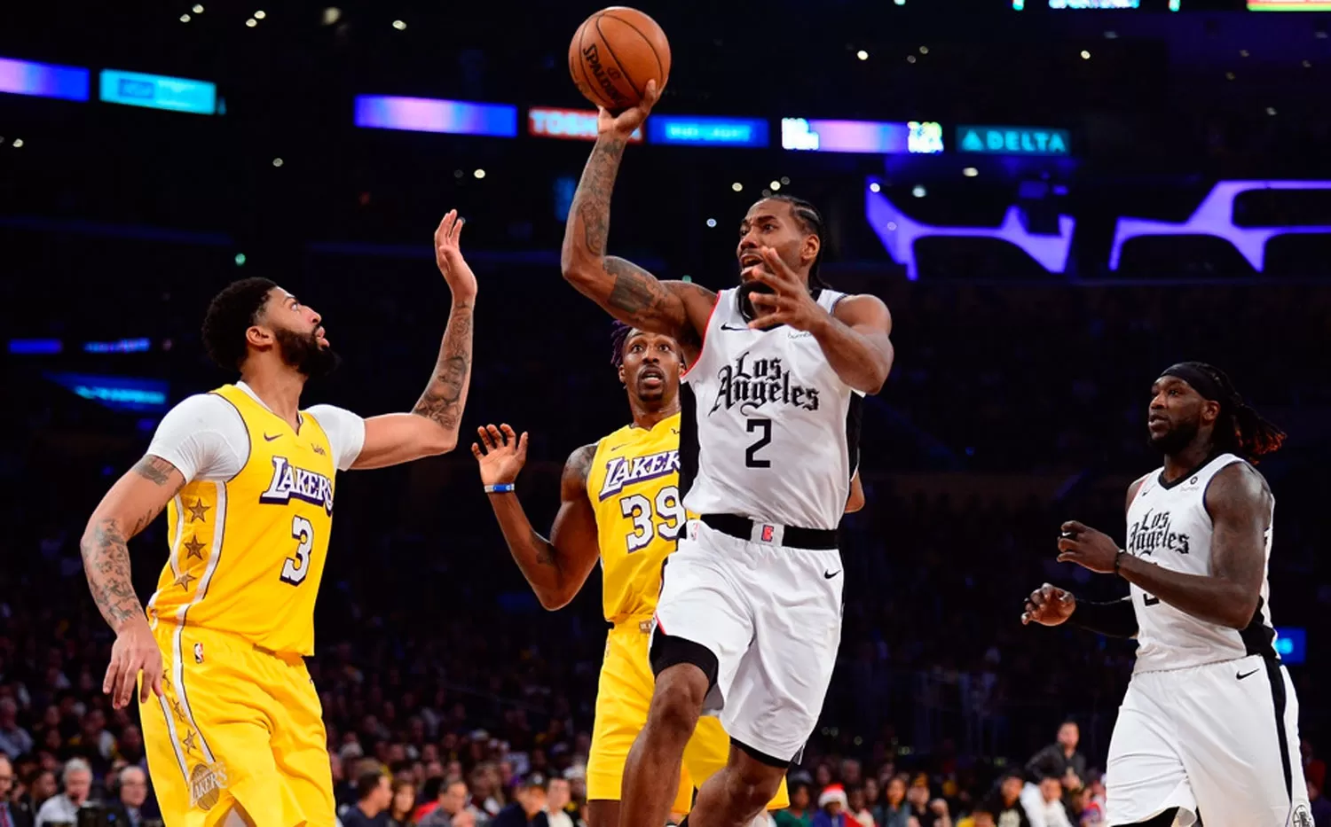 Los Clippers vencieron a los Lakers en el clásico angelino de la NBA